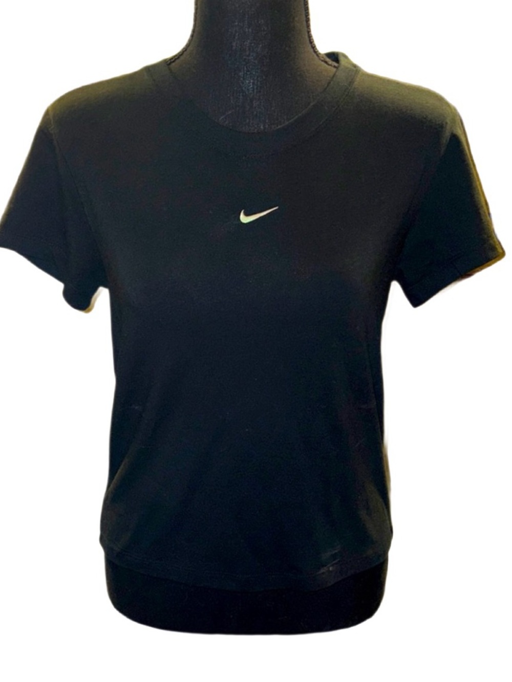 NWT Womens slim fit soft Black Nike T Shirt, classic white swoosh!